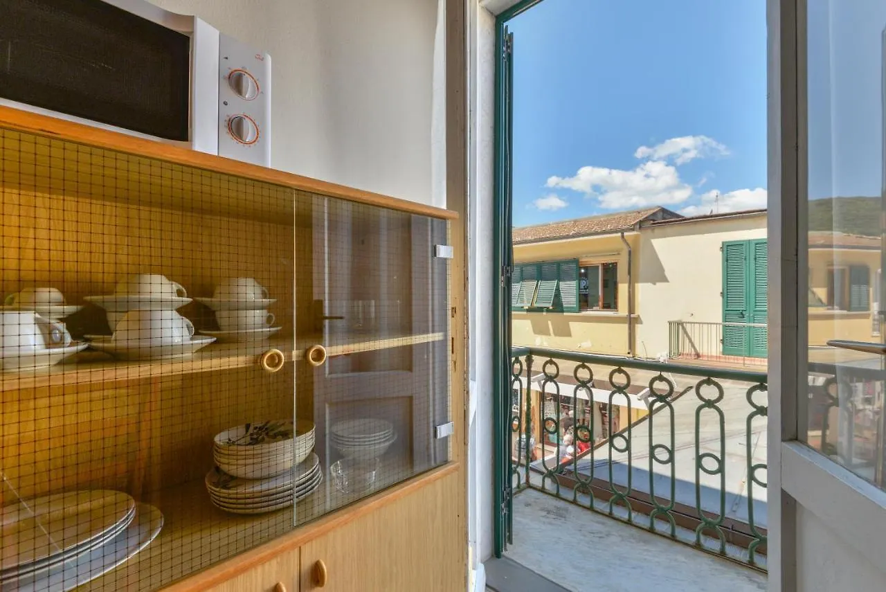 Il Quadrifoglio 2 Apartment Procchio